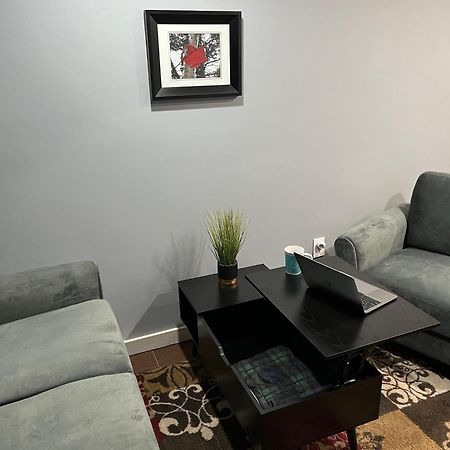Plush Garden Level Apartment Near Stowe Morristown Экстерьер фото