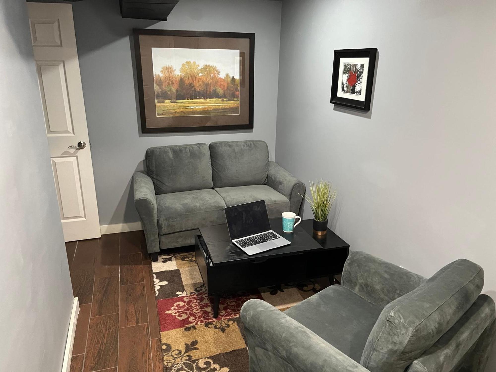Plush Garden Level Apartment Near Stowe Morristown Экстерьер фото