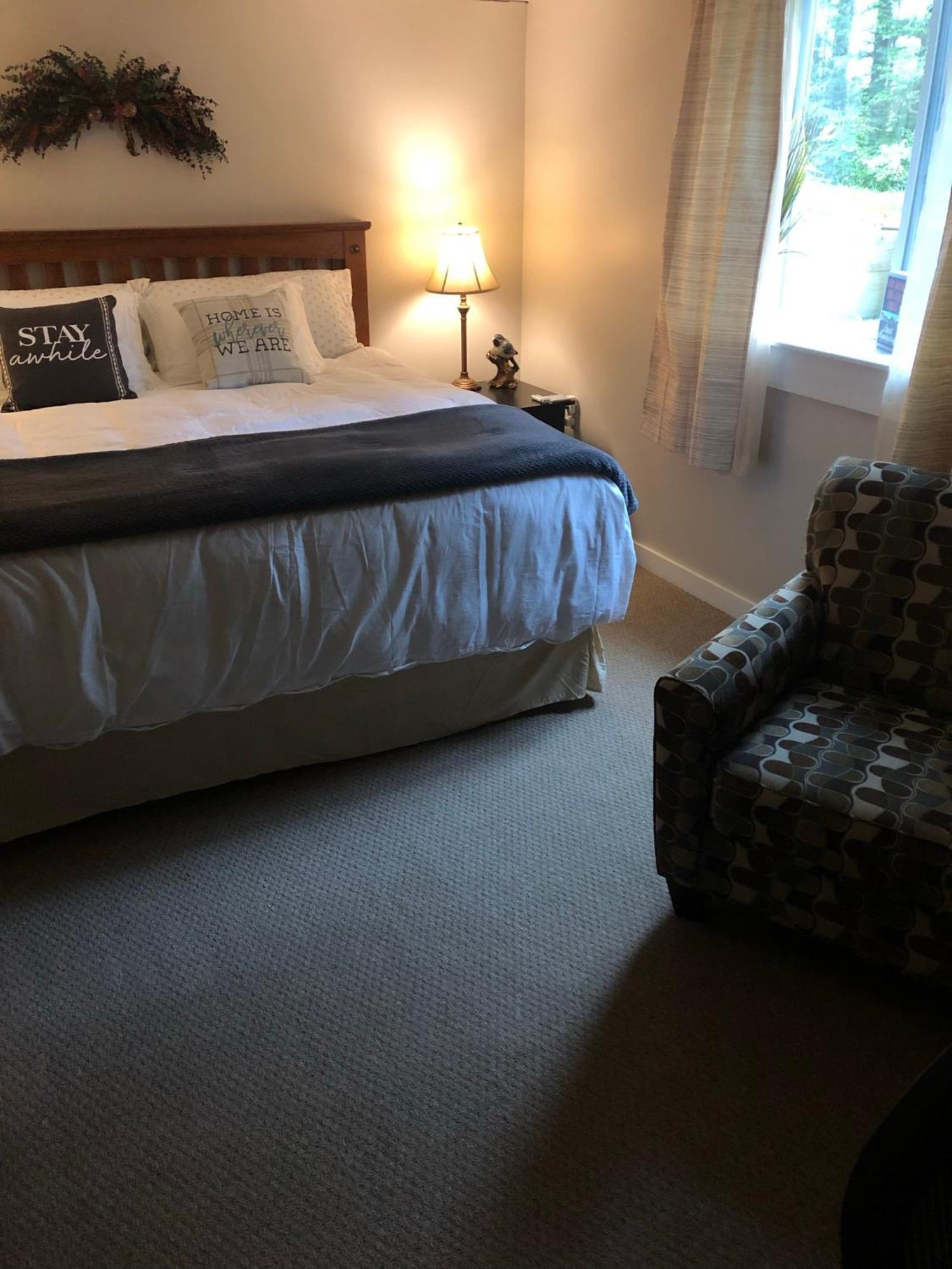 Plush Garden Level Apartment Near Stowe Morristown Экстерьер фото